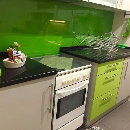 Green Flat, Apartment *